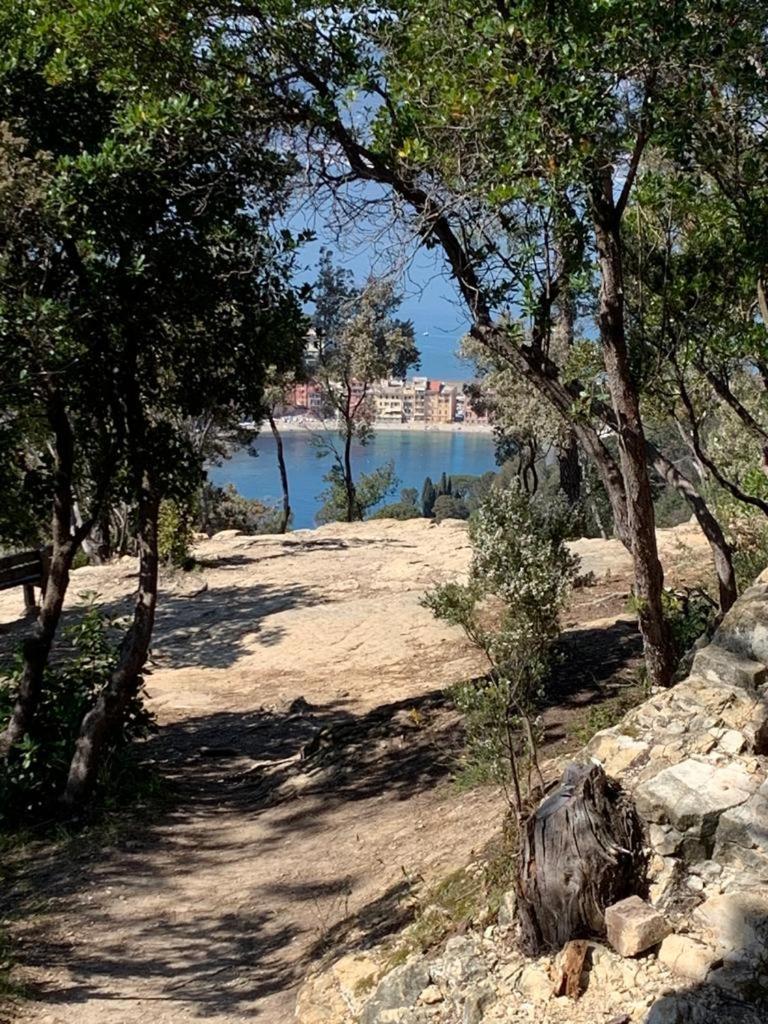 La Pergola Dei Paggi Villa Сестри Леванте Екстериор снимка
